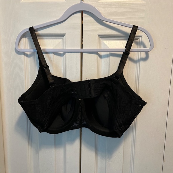 Delta Burke size 40D underwire bra - Picture 7 of 12